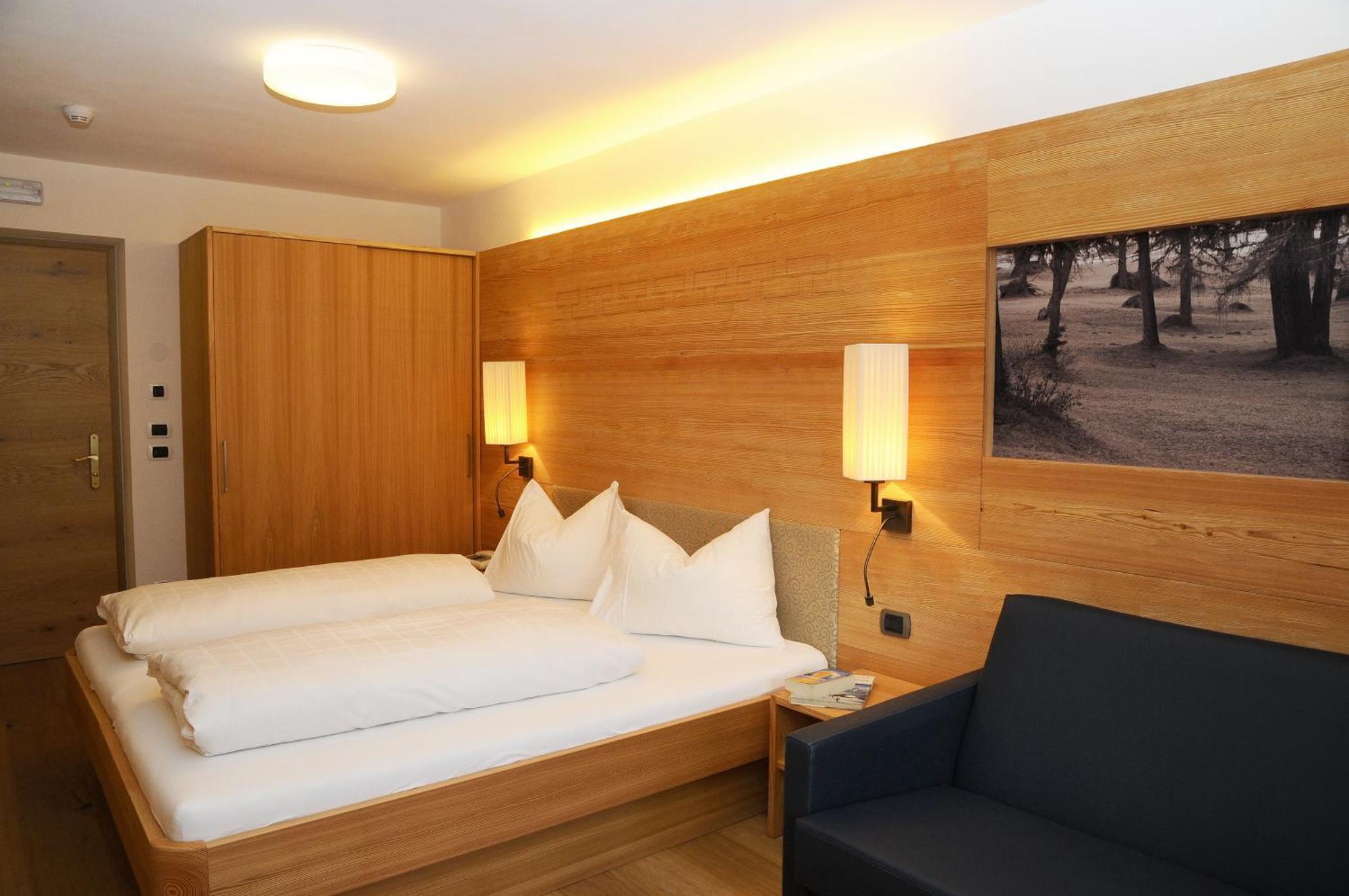 Hotel Olaga Valdaora di Sotto ภายนอก รูปภาพ